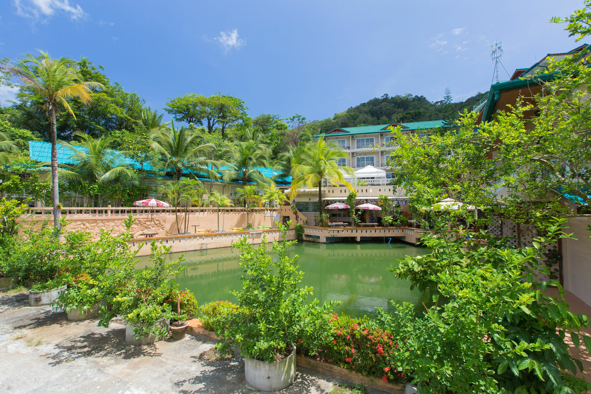 Patong Rai Rom Yen Resort Sha Eksteriør billede